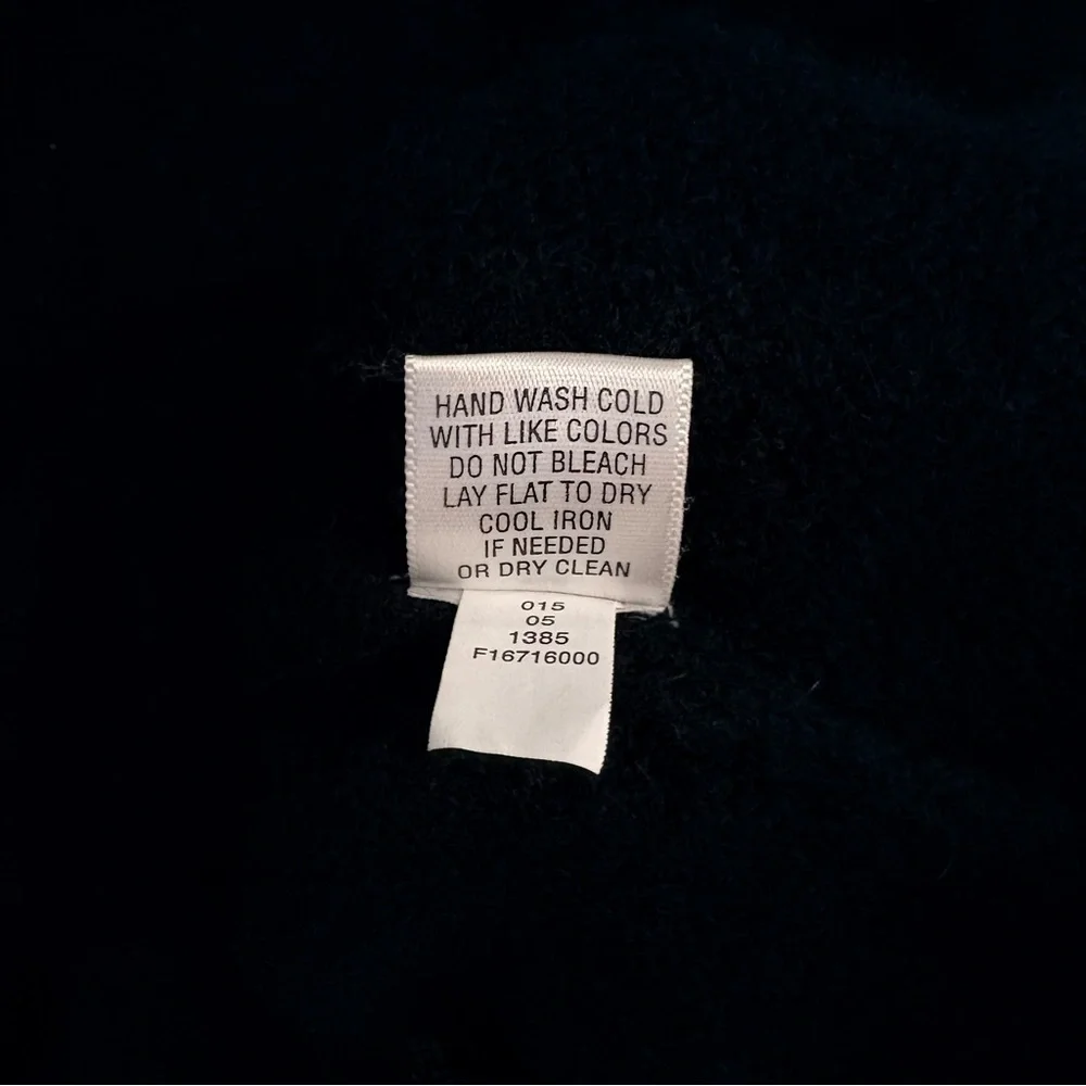 100% Cashmere Black Turtleneck Sweater Isaac Mizrahi S - Picture 7 of 7